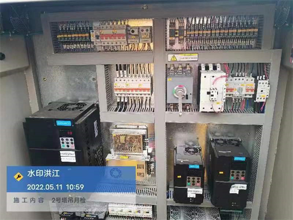 水映洪江項(xiàng)目-塔吊、電梯月檢